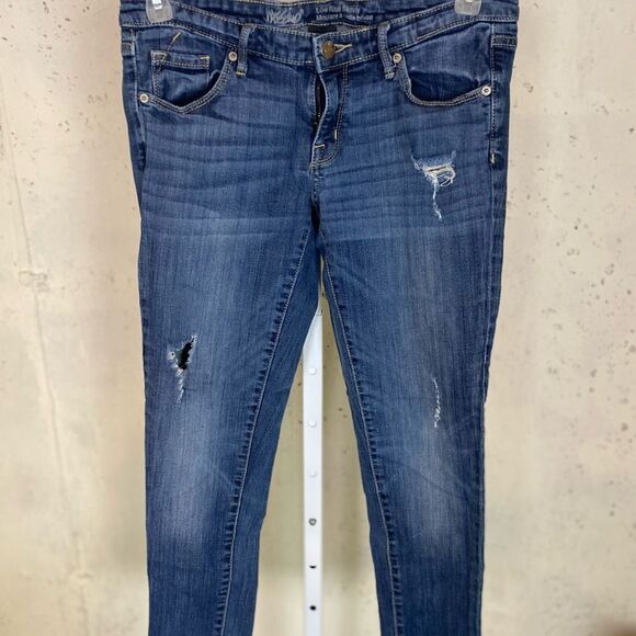 #136 MOSSIMO Low Rise Skinny Jeans - Picture 5 of 10